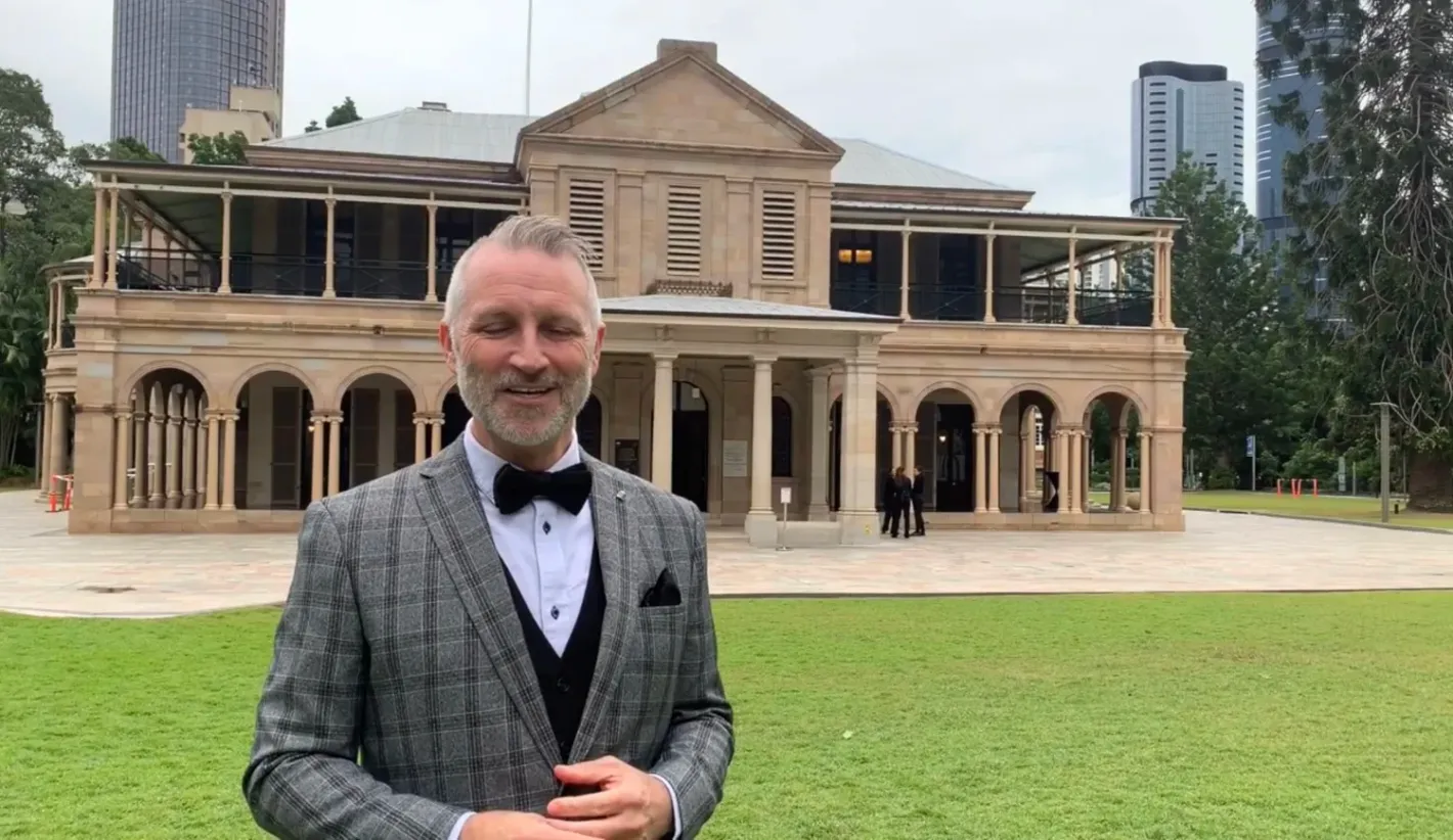 How to use your married surname